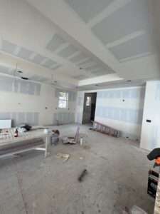 tháo dỡ toàn bộ trần cũ